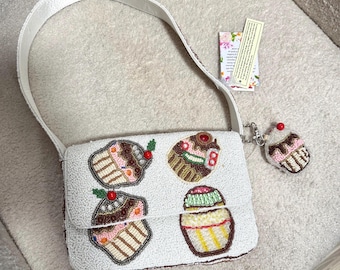 NEUE RELEASE Perlen Cupcake Umhängetasche Handmade In India Sweet Treat Geldbörse