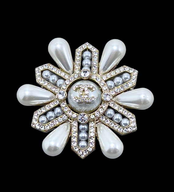 新作 23SS CHANEL CRYSTAL BROOCH ピンブローチ ココマーク 新作 23SS CHANEL CRYSTAL BROOCH ピンブローチ ココマーク