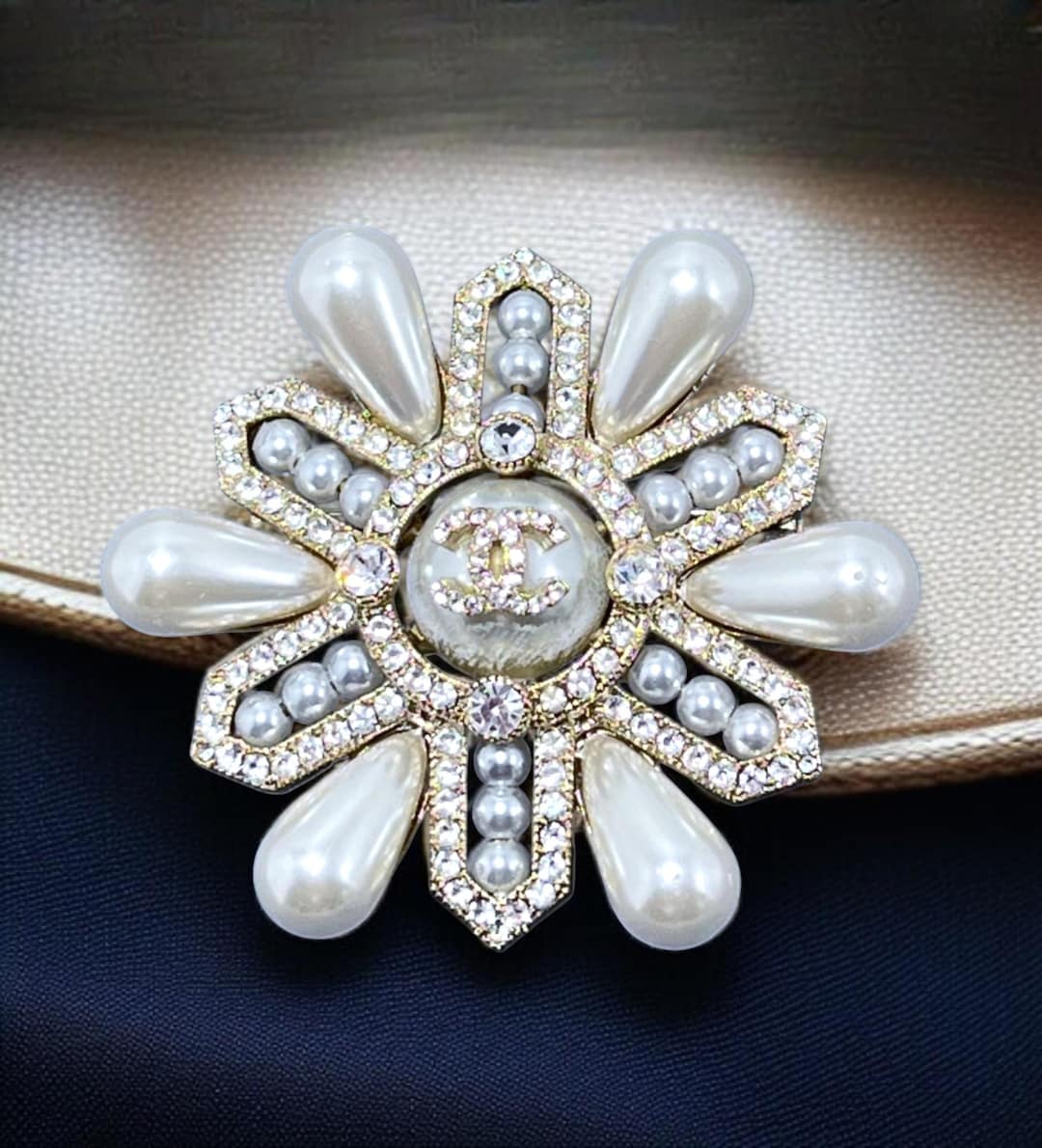 Rare CHANEL Glass Pearl - Rhinestone Crystals & CC Logo
