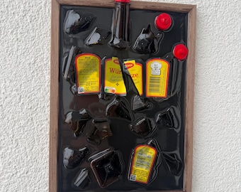 broken bottle art - maggi - handmade glass art - upcycling wall decoration with epoxy resin - picture frames - pictures - recycled glass art