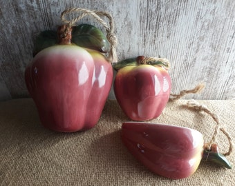 Vintage Ceramic Apple Measuring Cups Three (3) Cups Farmhouse Cottage Charm Kitchen Wall Decor Farmers Market Pottery Apples