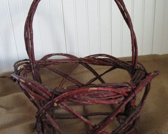 Vintage Rustic Grapevine Twig Basket Easter Basket Spring Decor Wedding Farmhouse Cottage Charm Garden Decor