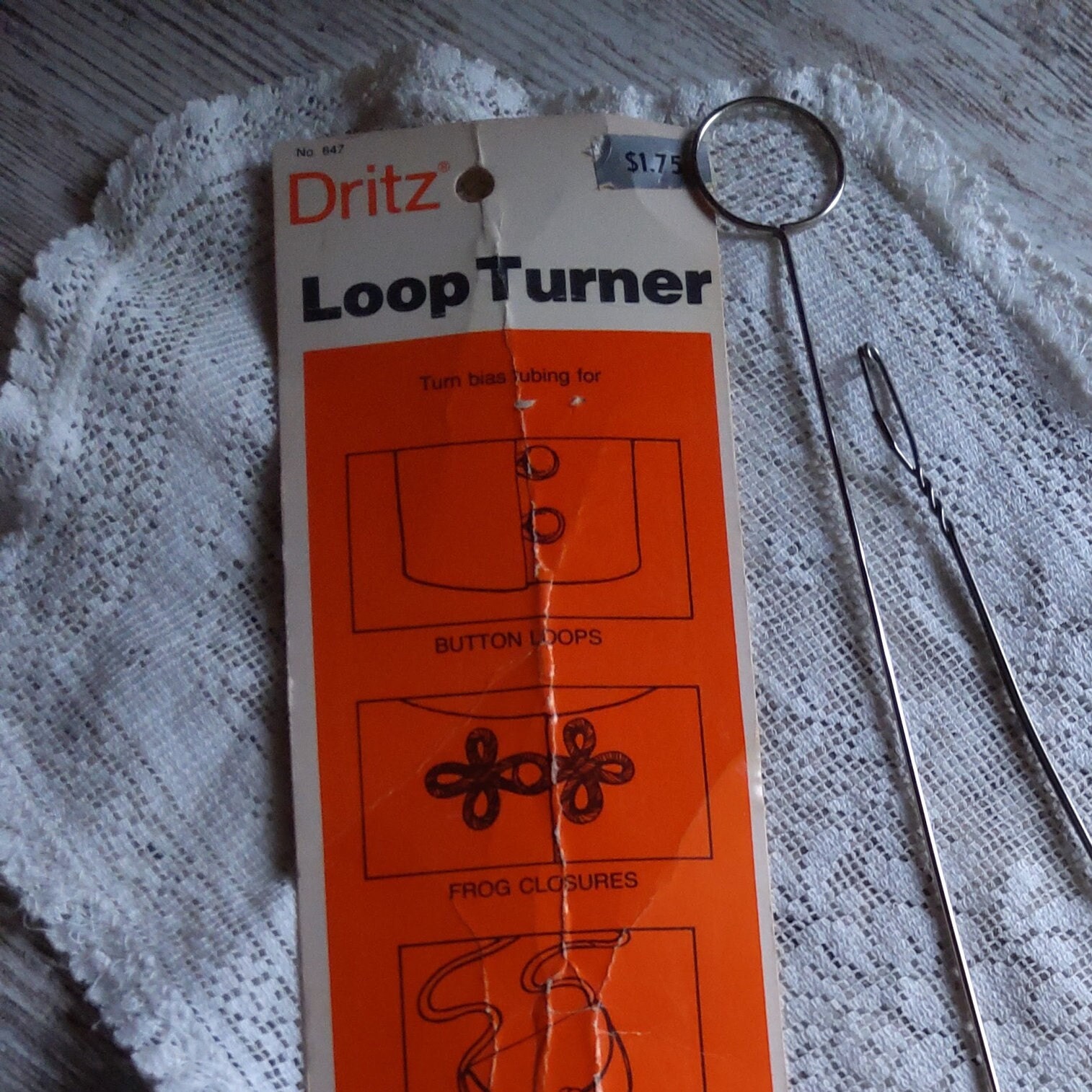 3 Loop Turner 7 Long for Sewing Projects, Perfect for Making Spaghetti  Straps, 