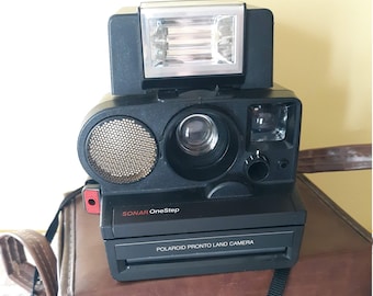 Polaroid Pronto One Step Land Camera Vintage "AS IS" Includes ITT Magic Flash and Camera Bag