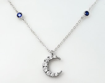 Lunafreya necklace, Final Fantasy XV, gamer girl's necklace, crescent moon necklace - cz version