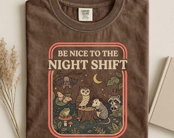 夜行性動物Tシャツ、フクロウ、コウモリ、アライグマ、オポッサムTシャツ、野生動物好きへのギフト、ゴブリンコアTシャツ、コテージコア自然愛好家Tシャツ