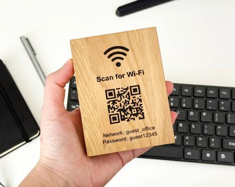 Personalized Oak WiFi QR Code Sign – Engraved Wooden Network Plaque for Home, Office, Airbnb
