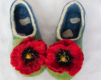 Felted women's slippers with poppy brushes - blue and green women's woolen slippers with poppies