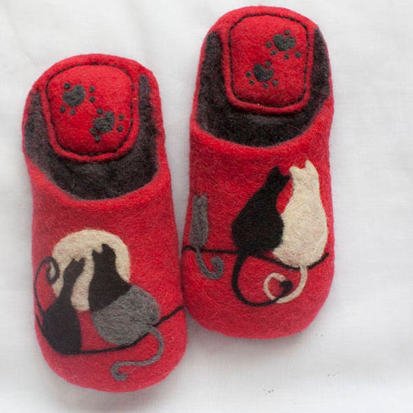 Felted women's slippers with cats - a gift for cat lovers - orange and gray felted women's shoes - wool clogs