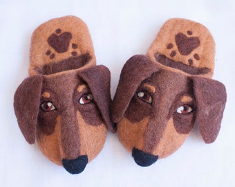 Felted  slippers/ unisex slippers/ slippers/ dog lovers gift/ felted slippers/ wool slippers/ dog slippers/ German badger-dog dachshund