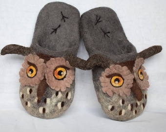 Gray Owl unisex wool felted slippers