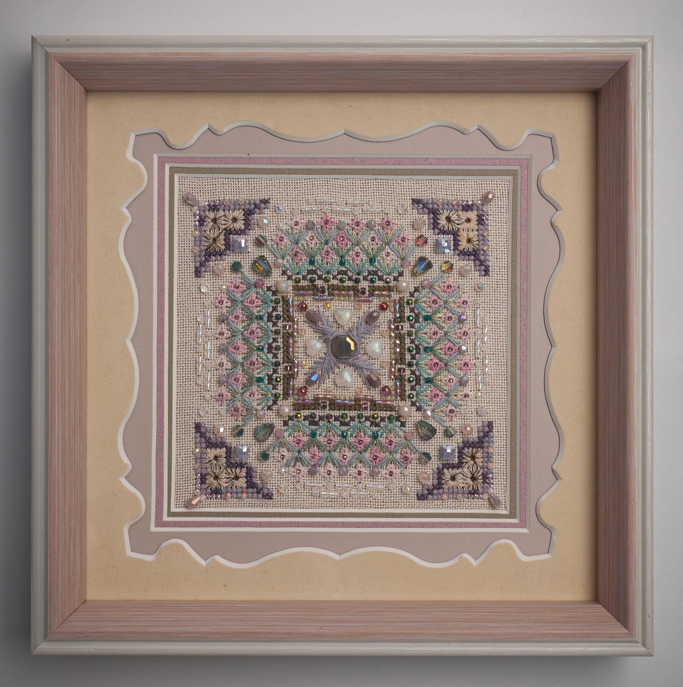 Needlepoint Rosarium Whispers Mandala Multi-Stitch Embroidery Kit with Beads for Beginners DIY Gift