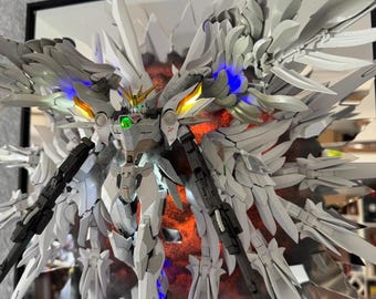 Espejo roto de Gundam, arte de pared LED, escultura mecha 3D hecha a mano, regalo de decoración de anime futurista