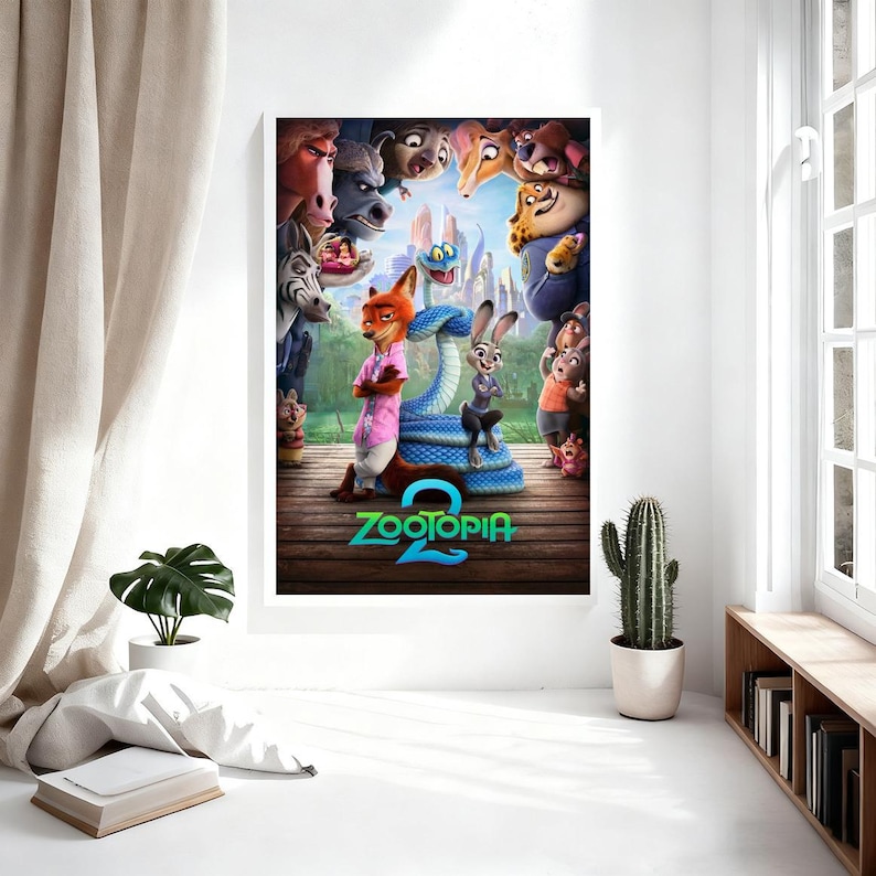 Puede incluir: P&oacute;ster enmarcado de "Zootr&oacute;polis 2" con personajes animados. El p&oacute;ster muestra un zorro con camisa rosa y un conejo, con una serpiente azul en el centro. El t&iacute;tulo "Zootr&oacute;polis 2" est&aacute; en la parte inferior.