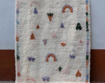 Alfombra bohemia marroquí divertida, alfombra de guardería arcoíris pastel de pelo largo, alfombra de lana de regalo para decoración de habitación infantil, acogedora alfombra bereber de tamaño personalizado