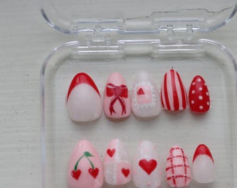 Lindos broches a presión para San Valentín