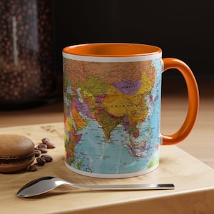 Kleurrijke mok wereldkaart, levendig geografieontwerp, 11 oz keramiek afbeelding 16