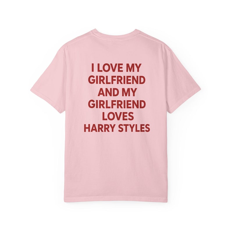 Amo a mi novia y mi novia ama a Harry Styles (Camiseta), Camiseta divertida para novio, Camiseta Comfort Colors, Camiseta sarcástica para citas, Unisex imagen 15
