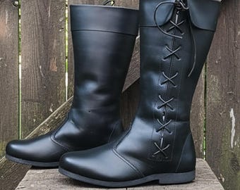 Bottes médiévales en cuir : chaussures de pirates vikings de la Ren Faire pour les événements d'Halloween