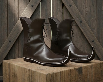 Mittelalterlicher Tulip Stiefel | Niedrige Poulaines Lederschuhe für LARP & Ren Faire