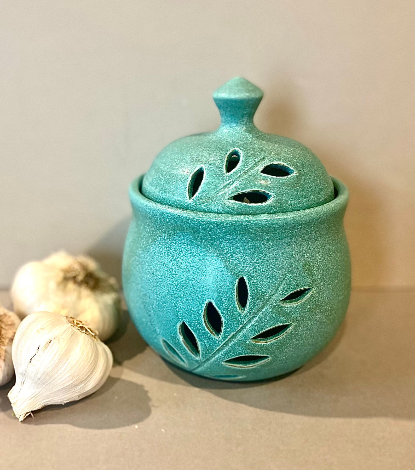 Garlic Jar Large / Garlic Keeper/ Turmeric Keeper/ Garlic Etsy