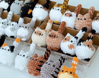 かぎ針編みのミニ猫キーホルダー2個購入で1個プレゼント、かぎ針編みの猫のぬいぐるみ、猫好きへのかわいいギフト、車のキーリング、柔らかいぽっちゃり猫のあみぐるみ