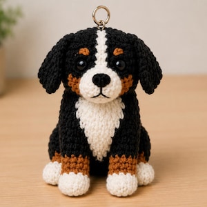 Amigurumi Berner Sennenhund häkeln – Häkelanleitung PDF (Deutsch & Englisch) – Mini Hund Anhänger