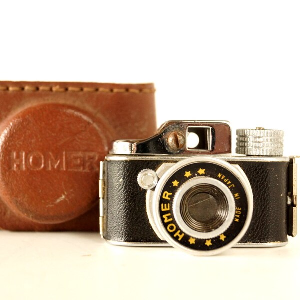 Vintage Miniature Homer Spy Camera with Original Leather Case (1950s) - Collectible Mini Camera, Unique Photography Gift