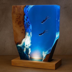 Unique Artistic Desk Light