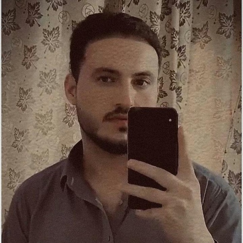 910g 宝石質アクアマリンクラスター（母岩：ムスコバイト雲母、ナガル