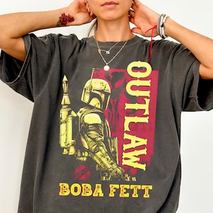 Camiseta vintage de Boba Fett Outlaw - Cazarrecompensas, Din Djarin, camiseta de Star Wars, sudadera de Mandalorian imagen 1