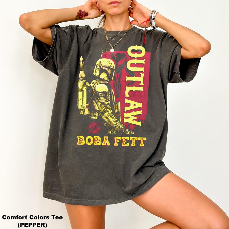 Camiseta vintage de Boba Fett Outlaw - Cazarrecompensas, Din Djarin, camiseta de Star Wars, sudadera de Mandalorian imagen 1