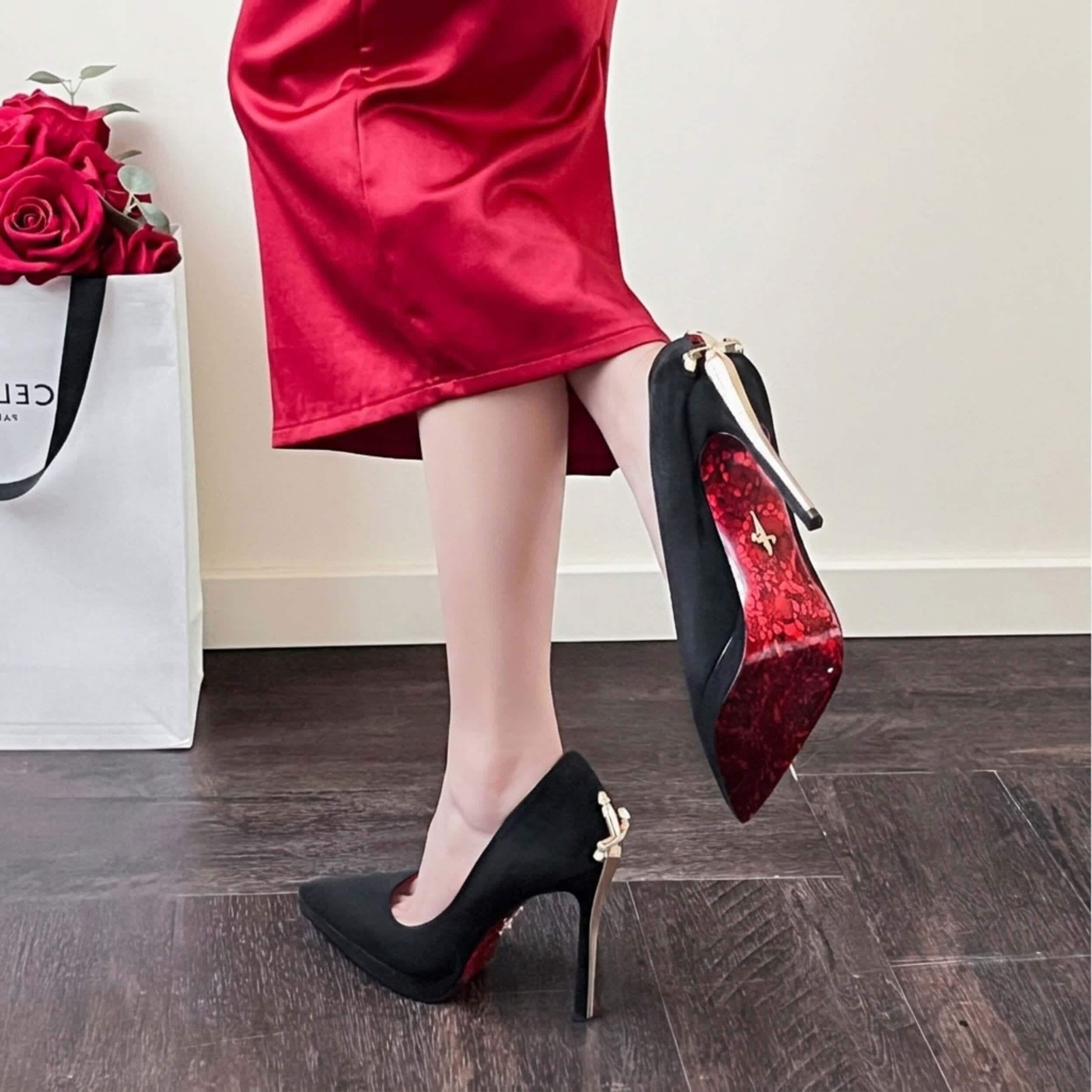 red dress black heels Dresses With Azazie Lyrica sizechart:STRATUS LACE HIGH NECK MAXI DRESS Size:Size 10