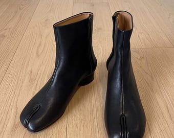 Split Toe Tabi Boots for Women |  Japanese Style Mid Calf Boots |  Chunky Heel Wide Fit Minimalist Footwear