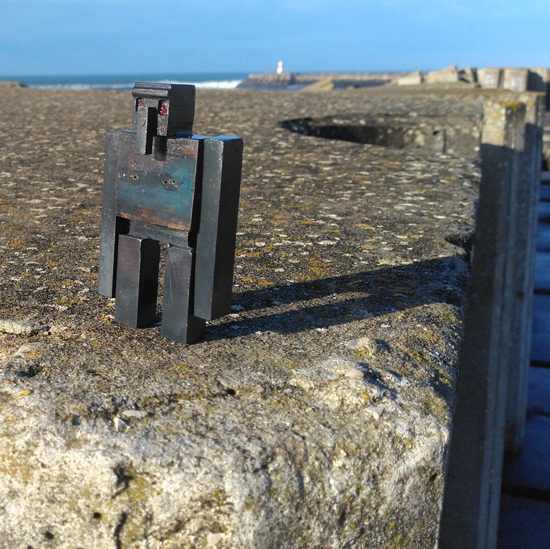 Iron Golem Figure 3D | Forged Iron Pixel Statue - Gift for Fans of Game ...