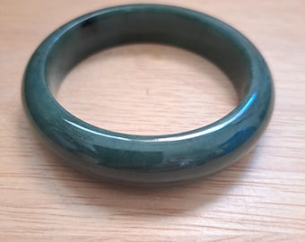 Jadeite Bangle Genuine Green Natural Burmese Type A Untreated Handmade 54 mm.65g.no33