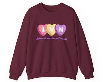 LVN Candy Hearts Lizenzierte Krankenschwester mit Rundhalsausschnitt - vier Farben erhältlich