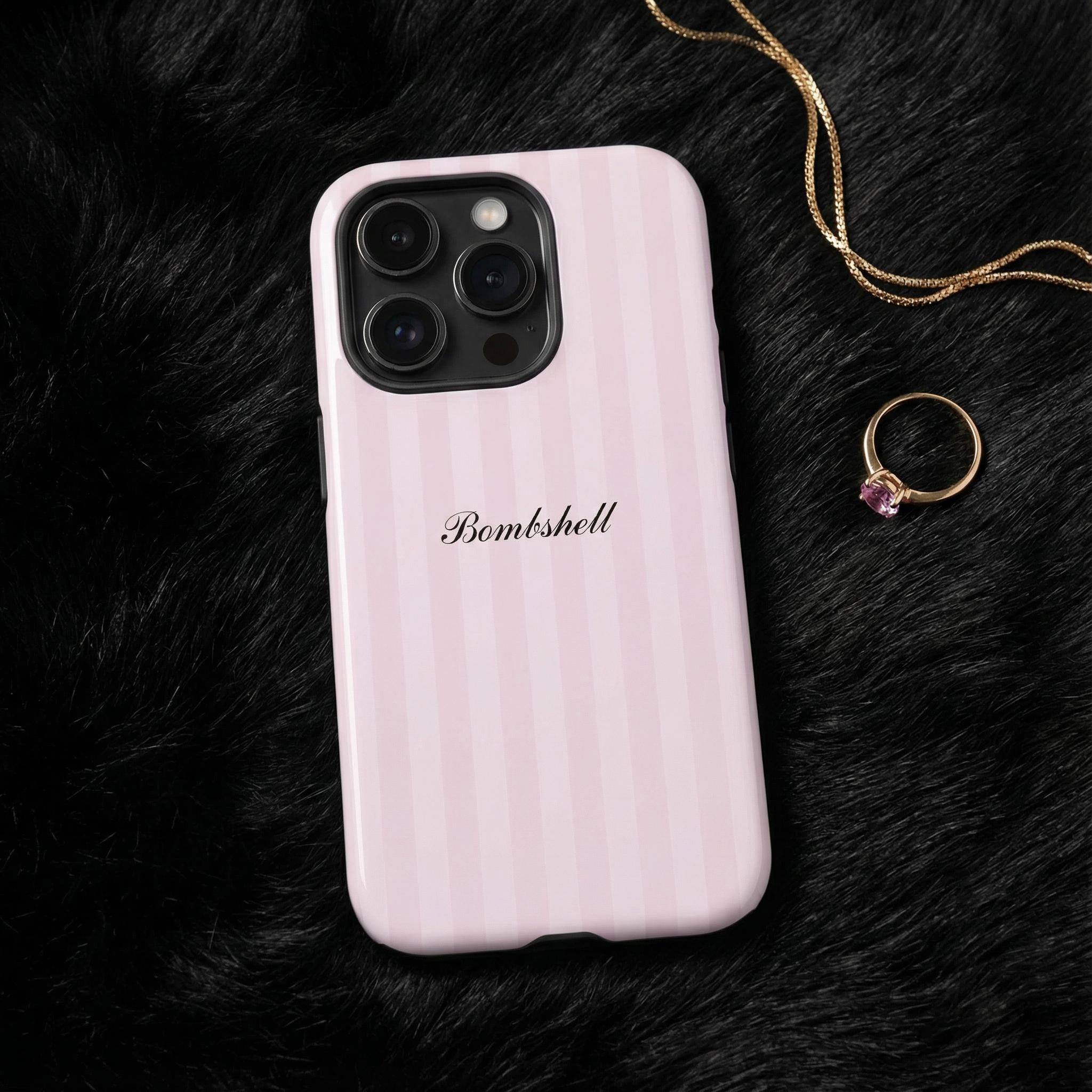 Victoria secret iPhone case - Etsy 日本