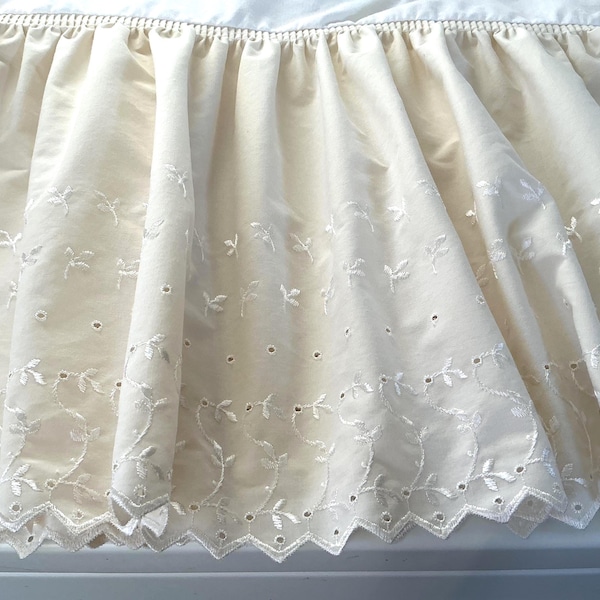 Dust Ruffle - Etsy