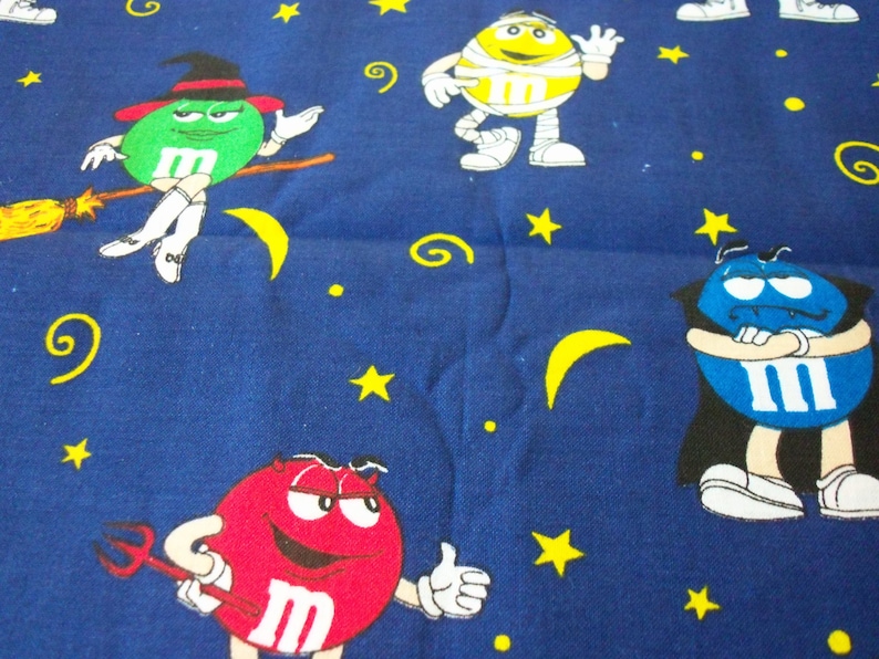 M/&M/'s Halloween Fabric All the Characters in Costume Ready for Trick or Treat New By The Fat Quarter fabricnmore