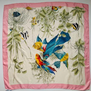 Gucci Fish Scarf - Etsy