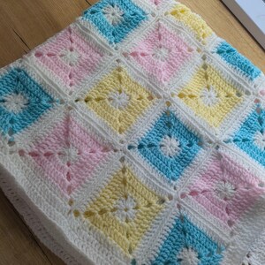 Patchwork blanket image 3