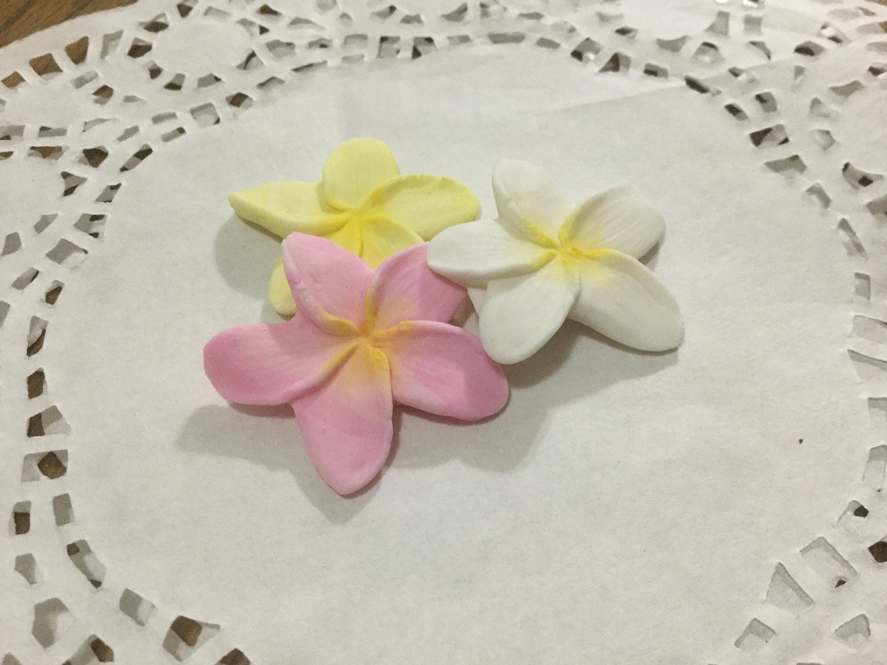 Edible PLUMERIA FLOWERS for Cupcake or Cake Decorations Pink Etsy