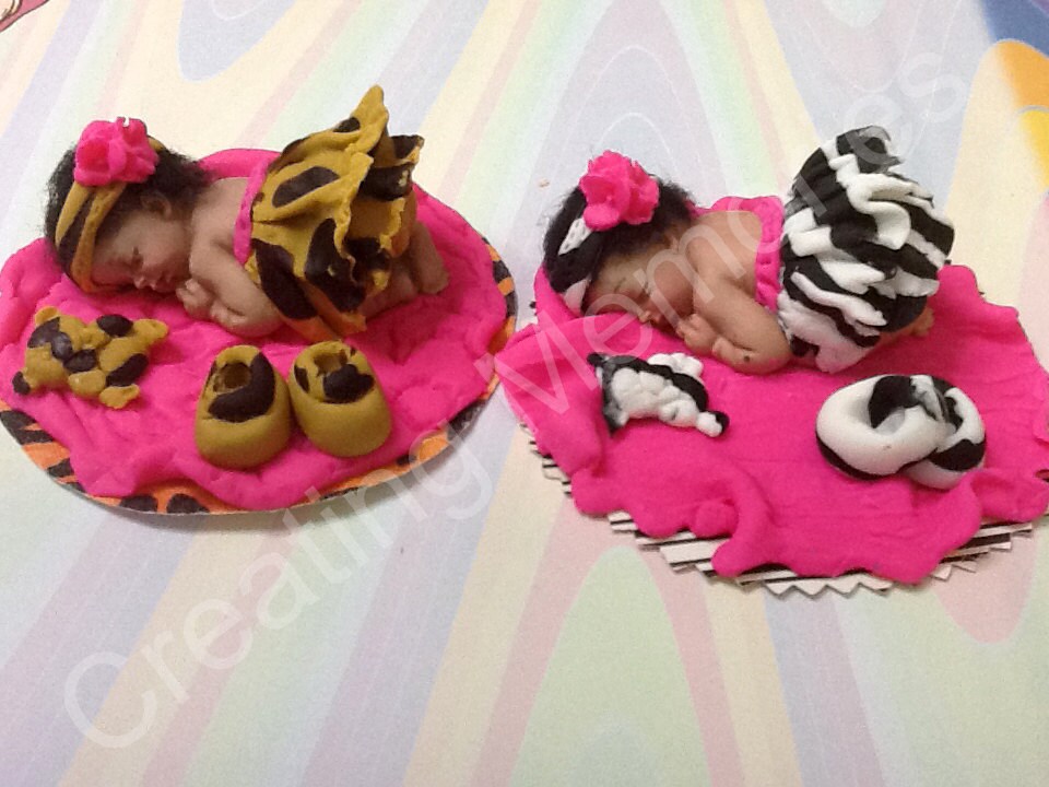 Twin Babies In A Cheetah And Zebra Print Tutu Edible Cake Etsy