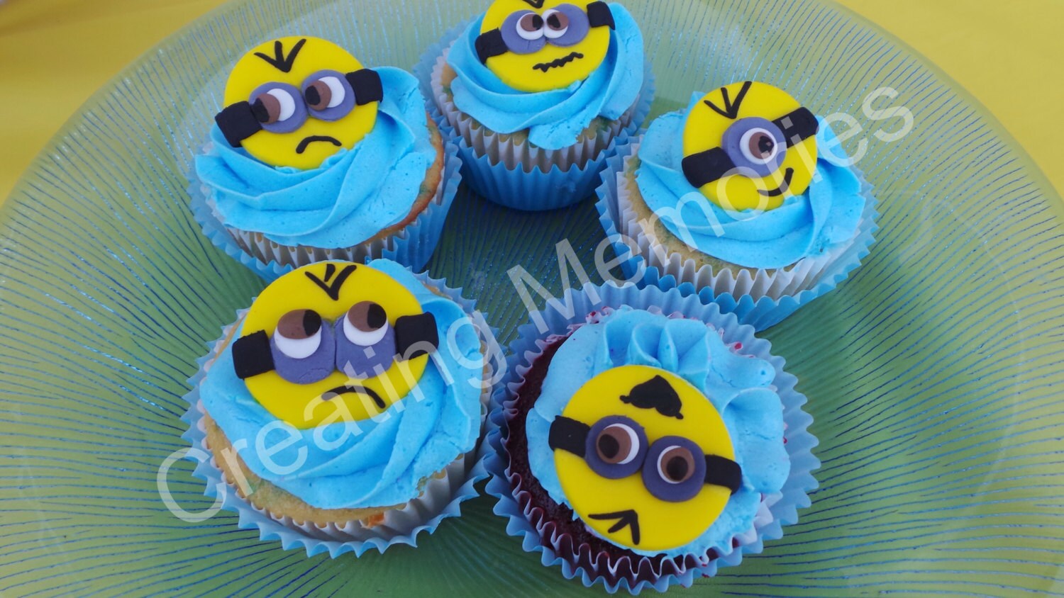 12 EDIBLE MINIONS Cupcake or Cake decoration Toppers on a Etsy