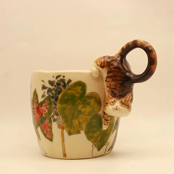 Handmade Ceramic Cat Mug – Funny Hanging Cat Coffee Cup, Hand-Painted Pottery Mug, Cute Animal Tea Cup, Gift for Cat Lovers