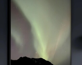 Zorza polarna, zorza polarna, grafika ścienna, nordyckie arktyczne niebo, fotografia, islandzka góra, nocne niebo, natura, krajobraz, dramatyczny wystrój, wydruk
