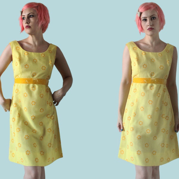 1960s Yellow Daisy Floral Mini Dress