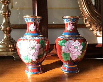 Pretty pair of pink peony vases. Brass Cloisonne vases. Home decor. Great colors.