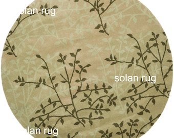 Alfombra con estampado de hojas verdes, de lana tejida a mano para sala de estar, con diseño botánico en beige y salvia, tamaño personalizado.